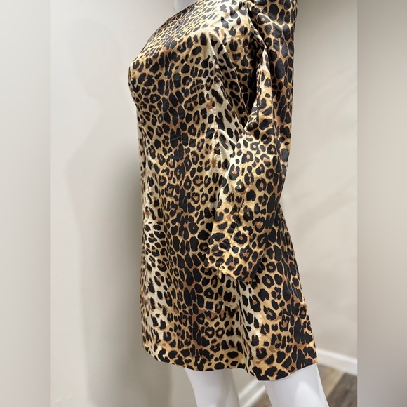 Tuckernuck x India Hicks Leopard Domino Dress | Size S NWT Retail: $198 - Picture 7 of 15